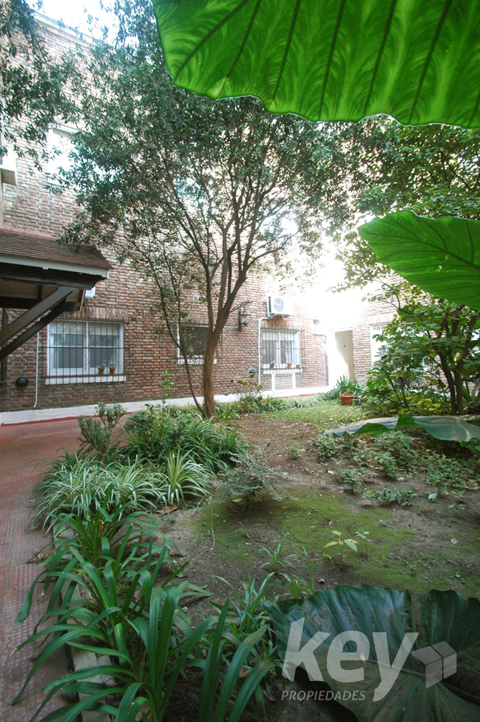 Departamento en venta en Barrio Norte con Patio